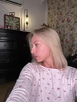 VikaBunny1 라이브 XXX 채팅