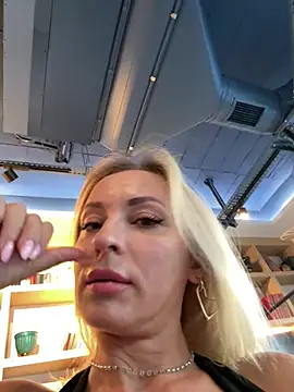 VikaBunny1 Live XXX-Chat