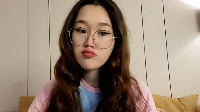 Chat +18 de Jennatyan ao vivo