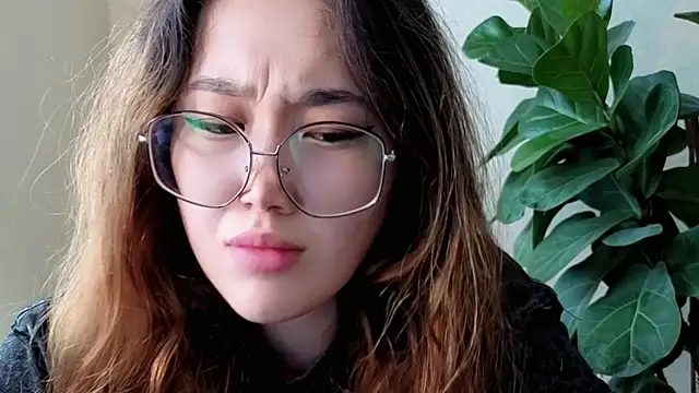 Jennatyan Chat XXX in diretta