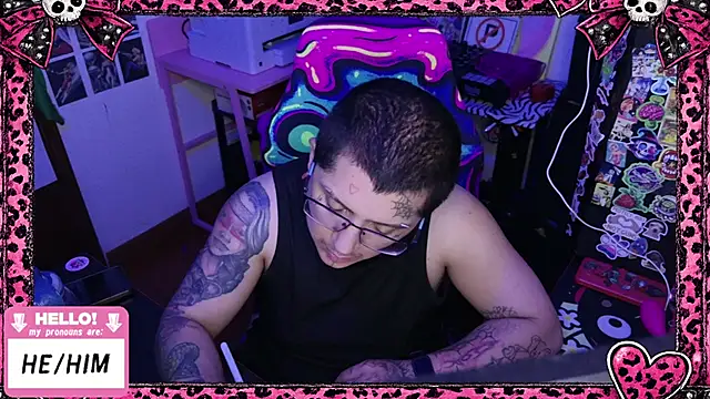 Вебкам-шоу masterkevinftm