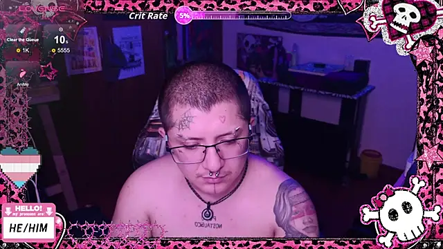 Show modela masterkevinftm na web-kameri