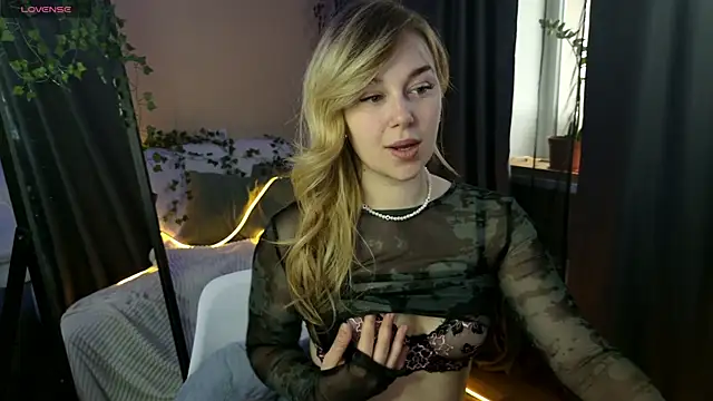 Mel_Nelson Adlı Modelin Canlı XXX Sohbeti