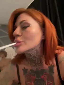 krysstal003 Adlı Modelin Web Kamerası Şovu