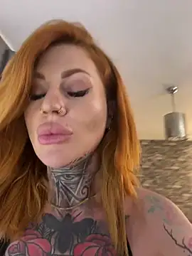krysstal003 Show in webcam