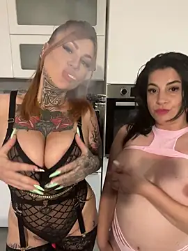 krysstal003's Webcam Show