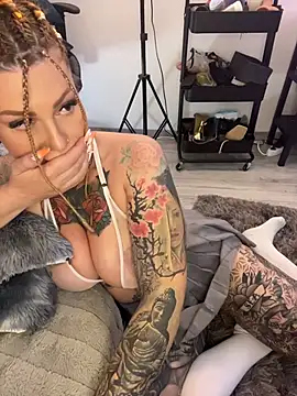 Show de krysstal003 na webcam