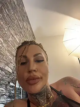 krysstal003 Webcam show