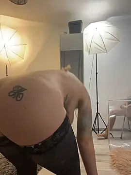 Webkamerová show krysstal003