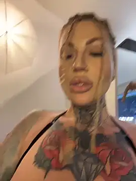 krysstal003 Webcam show