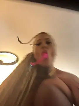 krysstal003 webcam show