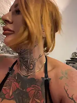 Show de krysstal003 na webcam