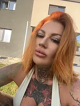 krysstal003 Show in webcam