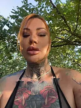 krysstal003 Webcam show
