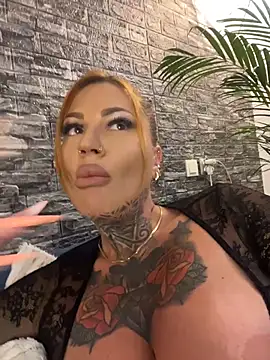 Show modela krysstal003 na web-kameri