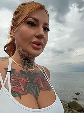 krysstal003 Webcam show