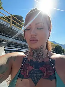 krysstal003 Webcam-Show