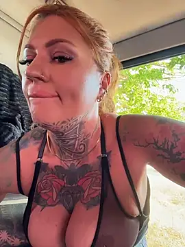 Show modela krysstal003 na web-kameri