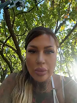krysstal003 Webcamshow