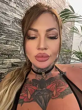 krysstal003's Webcam Show
