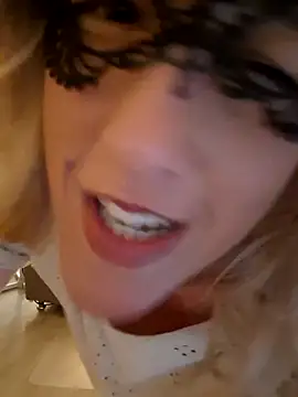 SPrITZMAUSのウェブカメラショー