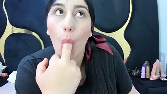 عرض كام Criistaal_