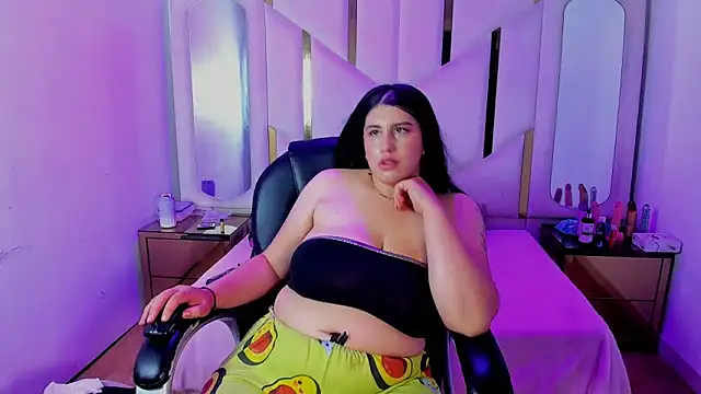 Criistaal_ Chat XXX in diretta