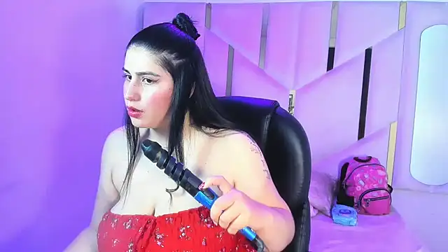 Criistaal_'s Live XXX Chat