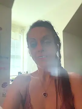 DavinaRay Show in webcam