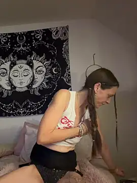 DavinaRay's Webcam Show