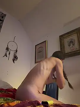 DavinaRay Show in webcam