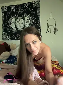 DavinaRay's Webcam Show