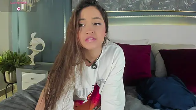 Živý XXX chat MiaKay1