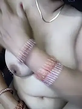 Strawberry4403's Webcam Show