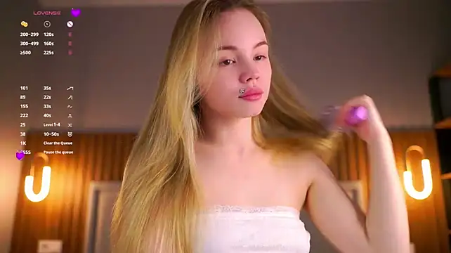 Miss_miracle: вебкам-шоу
