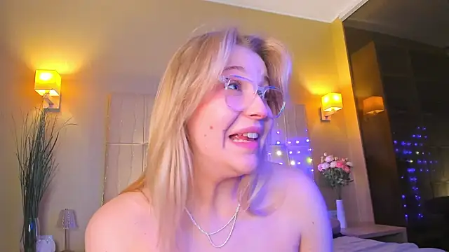 Colleen_Blake Chat XXX in diretta