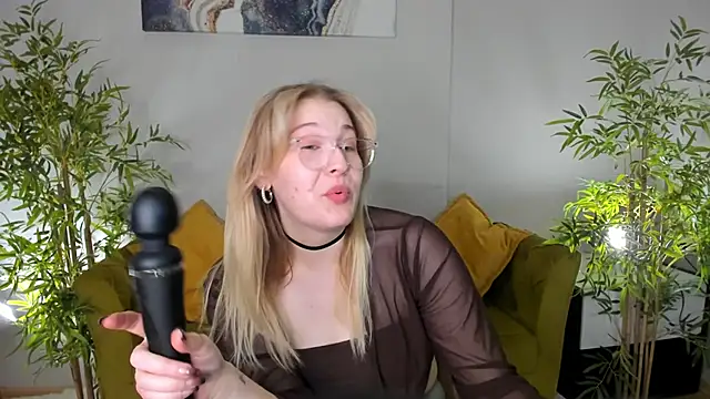 Chat +18 de Colleen_Blake ao vivo