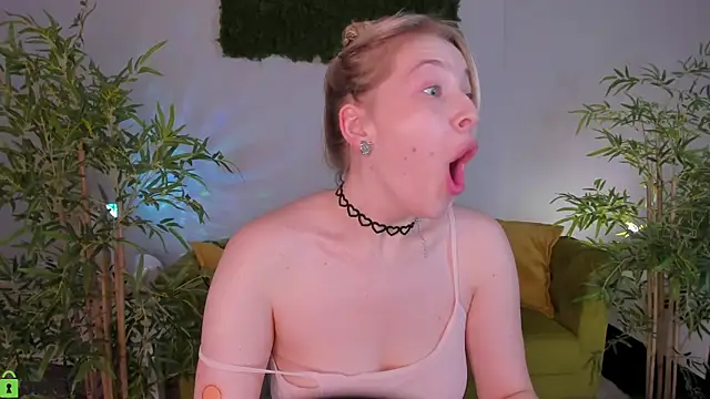 Colleen_Blake 现场XXX聊天