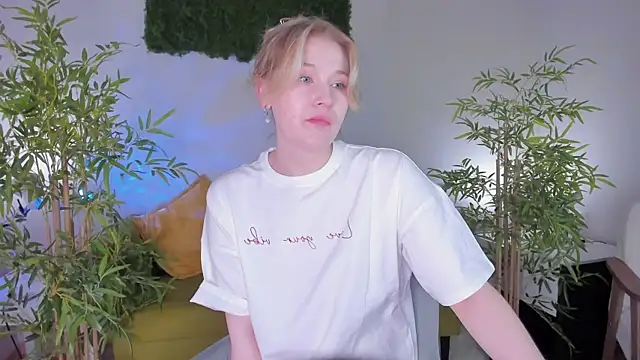 Colleen_Blake 现场XXX聊天