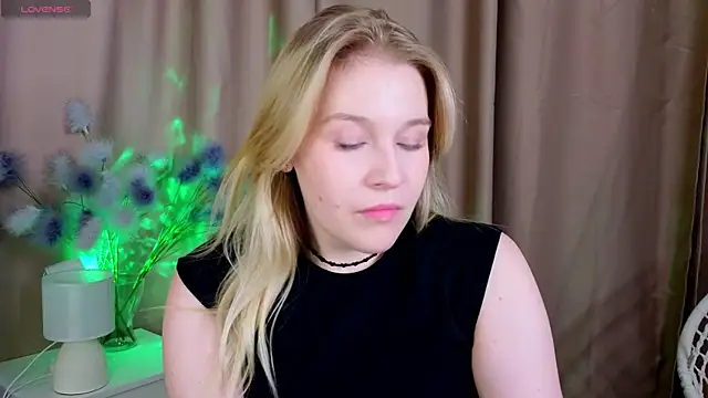Chat +18 de Colleen_Blake ao vivo