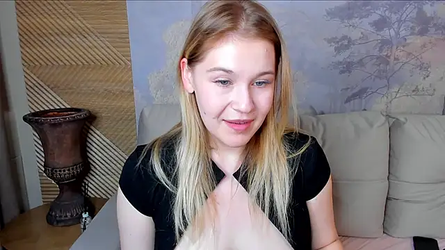 Chat +18 de Colleen_Blake ao vivo