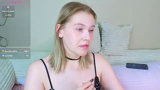 Colleen_BlakeのライブXXXチャット