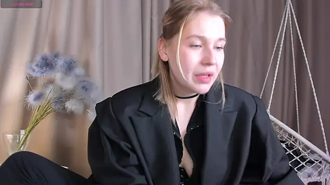 Chat +18 de Colleen_Blake ao vivo