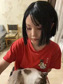 lalallalalaa-'s Live XXX Chat
