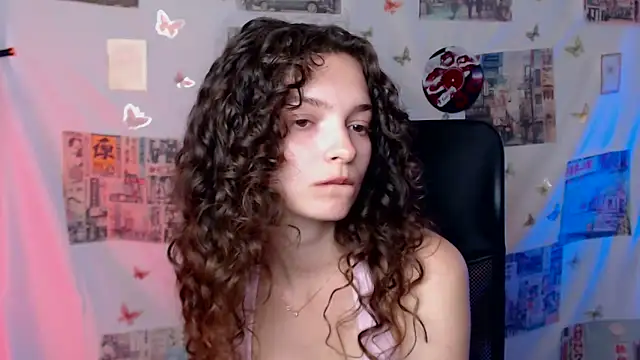 _SusieSu_'s Live XXX Chat