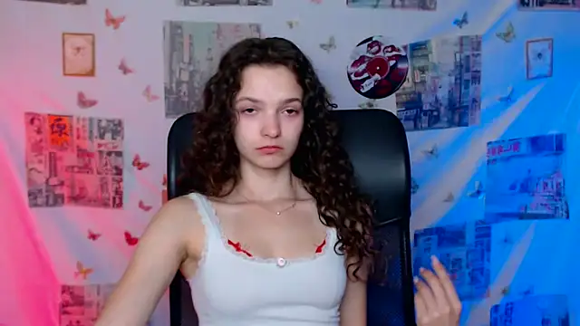 _SusieSu_'s Live XXX Chat