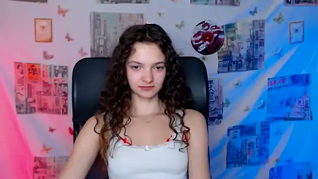 _SusieSu_ – Naživo XXX chat