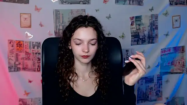 XXX chat uživo modela _SusieSu_