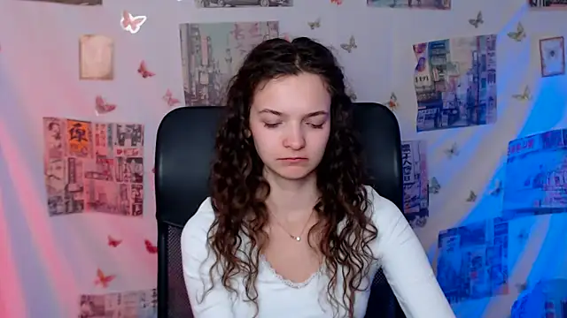 חדר צ'אט בשידור חי של _SusieSu_