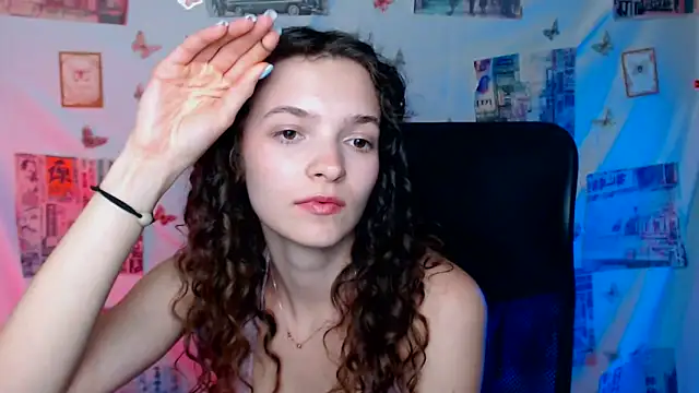 _SusieSu_ – Naživo XXX chat